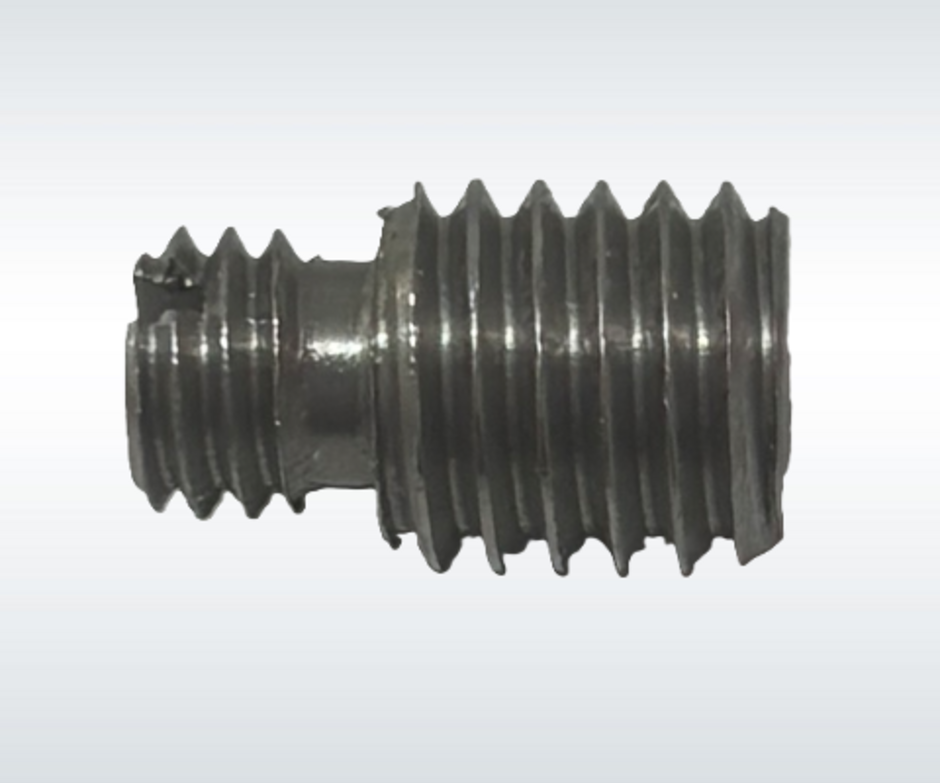 Befestigungsbolzen M6x1 auf M8x1,25 Befestigungsbolzen M6x1 auf M8x1,25